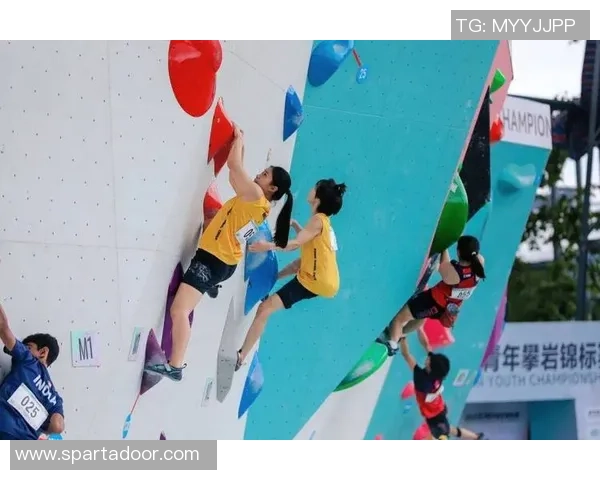 杭州滑板队在世界攀岩锦标赛中的灵活性表现引发热议与期待