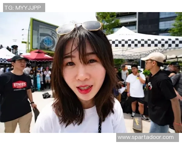 深圳滑板队创新盯防战术解析与实战应用探讨 深圳滑板队创新盯防战术解析与实战应用探讨