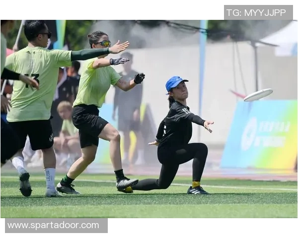 西安飞盘队边路渗透战术革新探讨与实践分析 西安飞盘队边路渗透战术革新探讨与实践分析