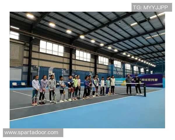 广州网球队技术分析与发展策略探讨聚焦网球运动的未来与挑战 广州网球队技术分析与发展策略探讨聚焦网球运动的未来与挑战